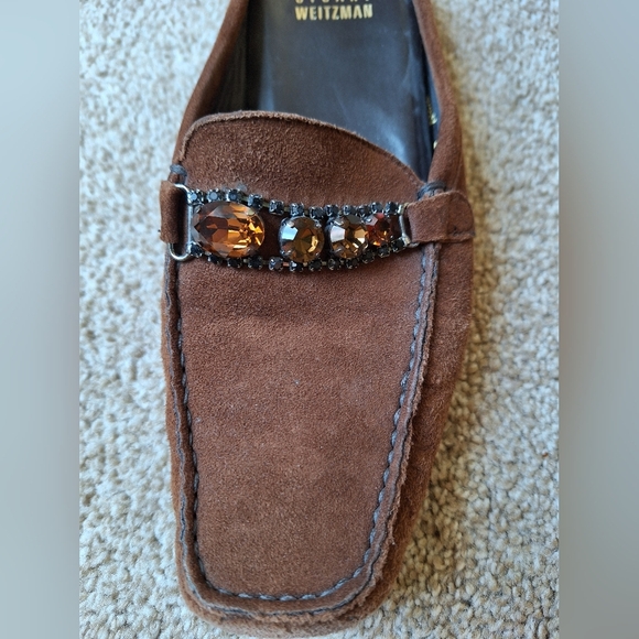 Stuart Weitzman Brown Suede Slip On Loafer. Jeweled accents. Womens size 6 - Picture 7 of 8